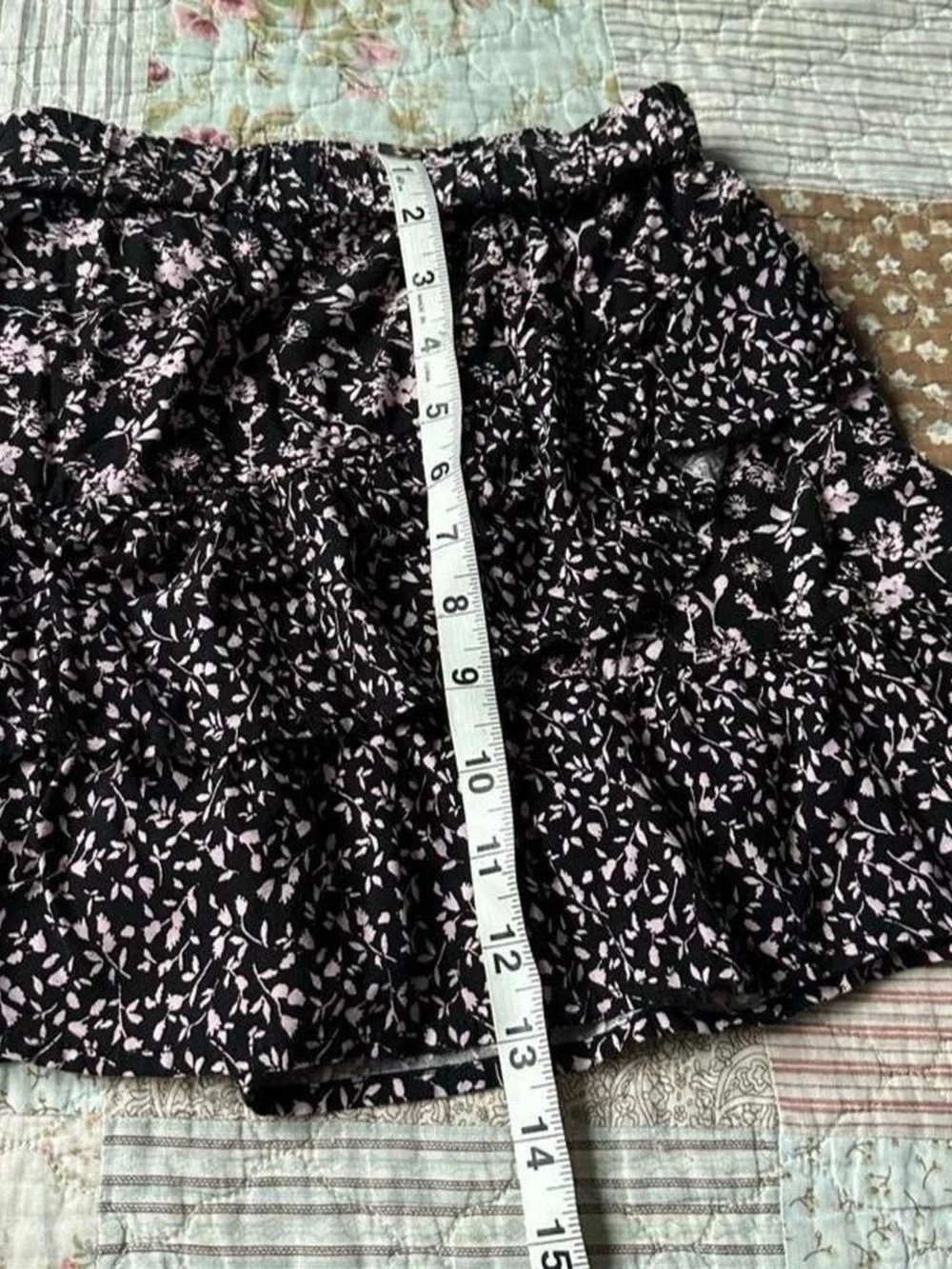Art Class black & pink floral print ruffle mini-skirt